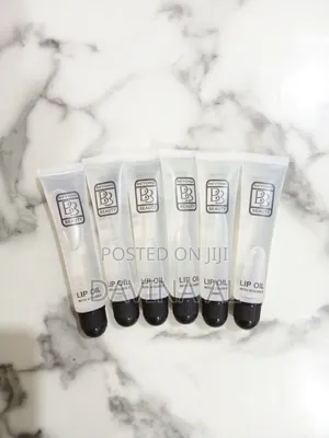 Beyond Beauty Lip Oil