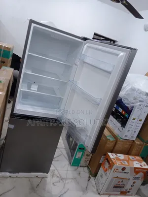 Hisense 29dca Fridge- Bottom Mount for Large Storage