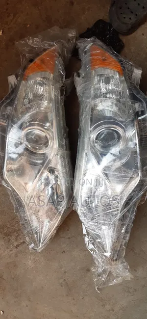 Tokunbo Headlamp Toyota Camry 2012