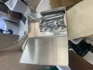 Box Tissue Holder