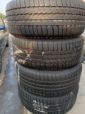 255/55/18 Uniform 4pieces Continental