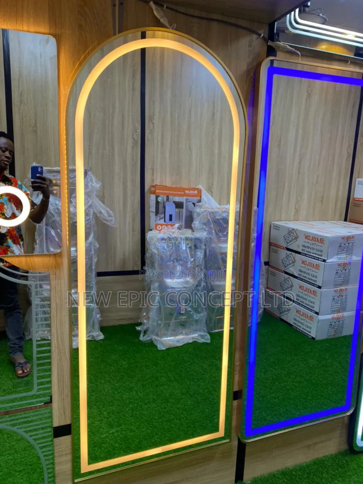 Gold Master Sensor Mirror