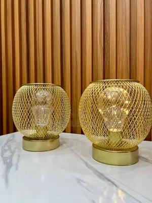 Curve Lamp