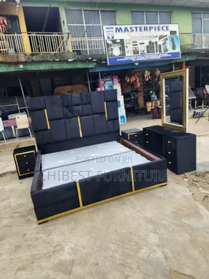 Quality 6by6 Complete Set of Upholstery Padded Bed