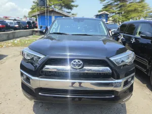 Toyota 4-Runner 2015 Black