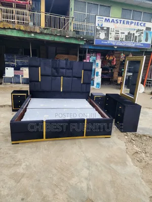 Quality 6by6 Complete Set of Upholstery Padded Bed