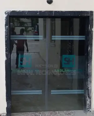 Motion Detection Sliding Door Entry