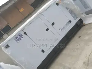 Energy Saving 150kva Perkins Soundproof Generator