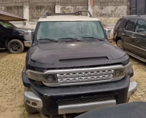 Toyota FJ Cruiser 2008 Black