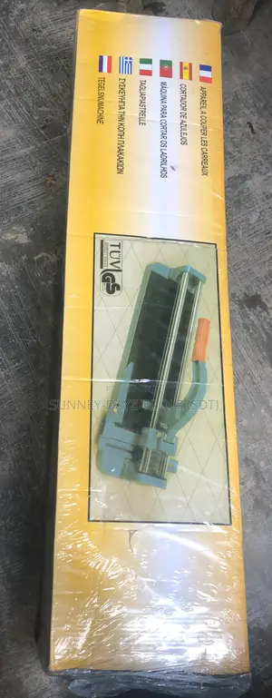 Tile Cutting Machine