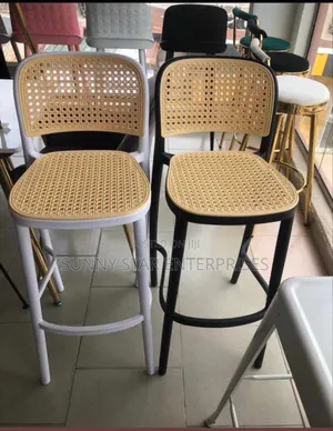 High Quality Bar Stools For, Restaurants Bars and Home Use