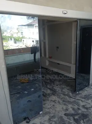 Service for Sensor-Based Entrance Door
