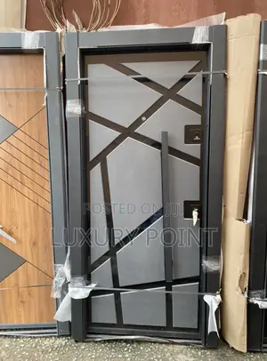 Luxury Door 983