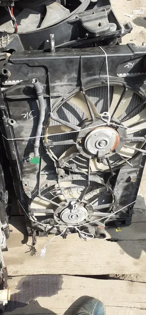 Radiator and Fan and Condenser for Rav 4 2014
