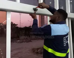 Auto-sensor Entry Door