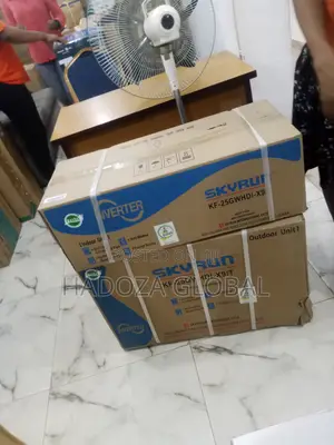 Skyrun Splilt Inverter Air Conditioner Brand New