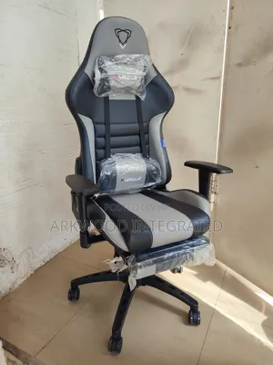 Ergonomic Gaming/Office Chair With Footrest