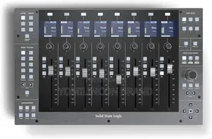 Solid State Logic UF8 Advanced DAW Controller