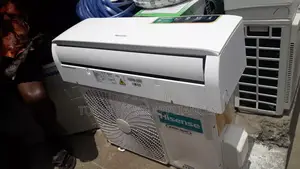 Clean Hisense Inverter AC 1.5hp