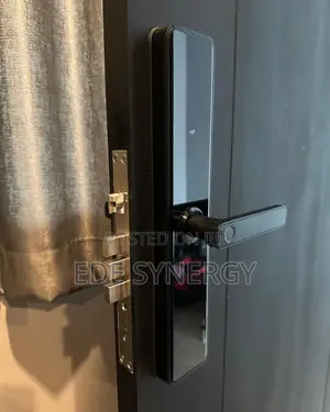 Biometric Smartlock Home and Office Use