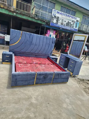 Quality 6by6 Complete Set of Upholstery Padded Bed