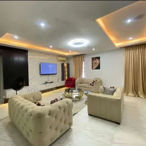7 Sitter Standard Sofa