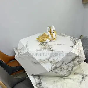 High Quality Turkish Diamond Table With One Stool 4 Feet.
