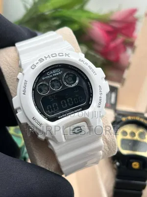 Gshock Dw 6900•• Digital°°Wristwatch