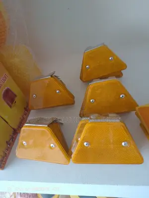 Highway Guardrail Reflector For Roadway Safety