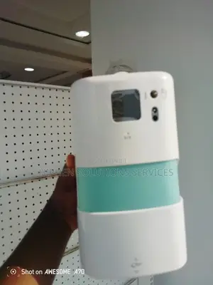 Hand Soap Dispenser - Instant Temperature Read