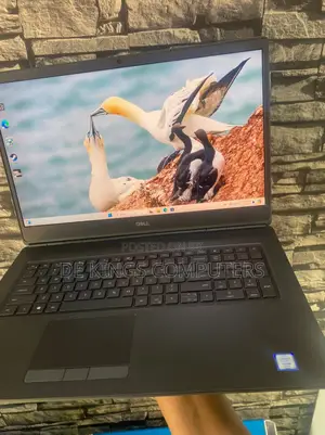 Laptop Dell Precision 7750 64GB Intel Xeon SSD 1T