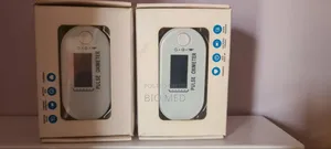 Fingertip Pulse Oximeter Blood Oxygen And Heartbeat Monitor
