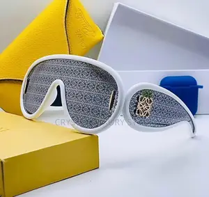Loewe Quality Luxury Ladies Sunglasses
