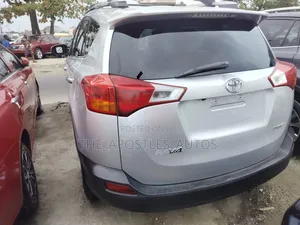 Toyota RAV4 2014 Silver
