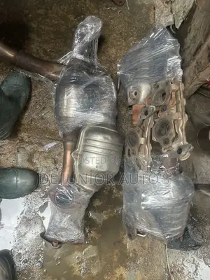 Complete Catalyst for Lexus GX460 2014-17