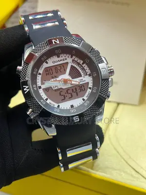 Quamer Digital Analogue Quality Luxury Men Wristwatch
