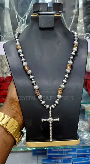 Top Quality Luxury Necklace