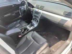 Volkswagen Passat 2.0 2008 Silver