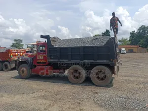 Black Iron Chippings Granite