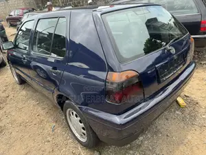 Volkswagen Golf 2.0 Automatic 1999 Black