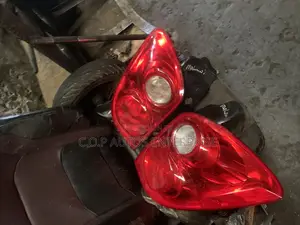 Tail Ight (Back Light)For Chevrolet Equinox Pontiac Torrents