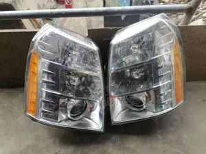 Headlamp for Escade 2012