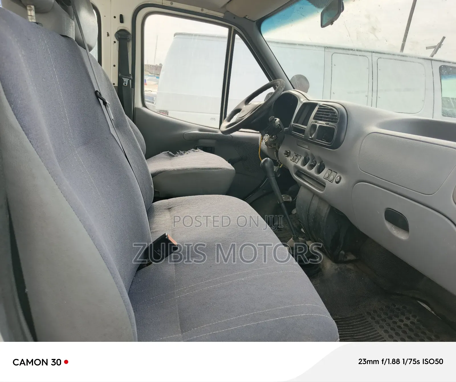 Ford Transit 2000 White