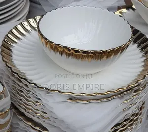 Quality Gold Plate 
Dinner Plate Available Now