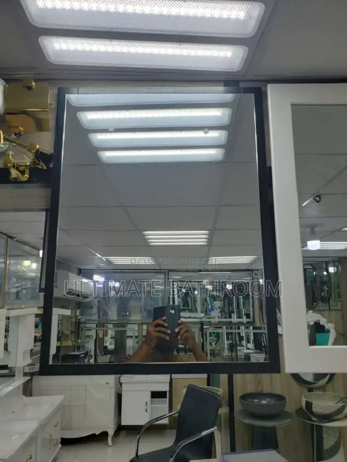 80x60cm Black Frame Mirror Without Light