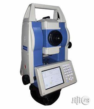 R2 Total Station Reflectorless 350 Meters