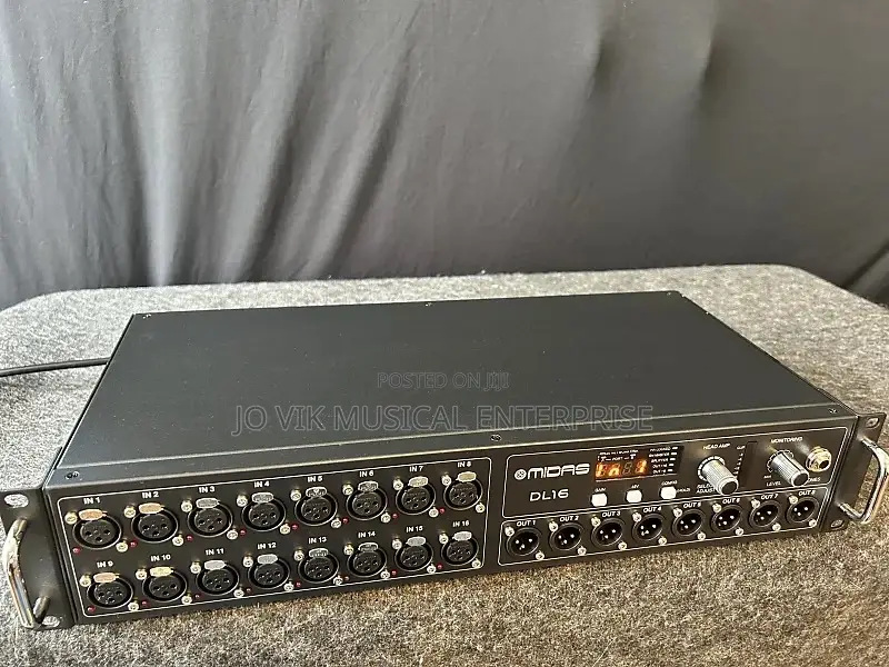MIDAS DL16 Stage Box
