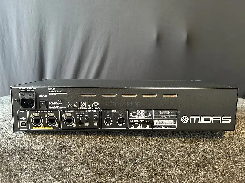 MIDAS DL16 Stage Box
