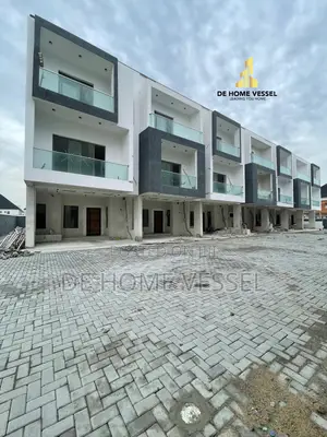 4bdrm Townhouse/Terrace in Lekki for sale