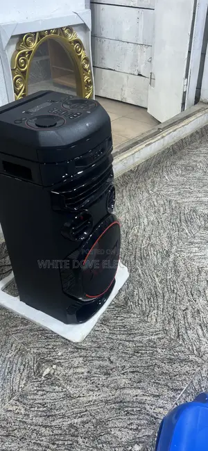 LG Xboom Rnc7